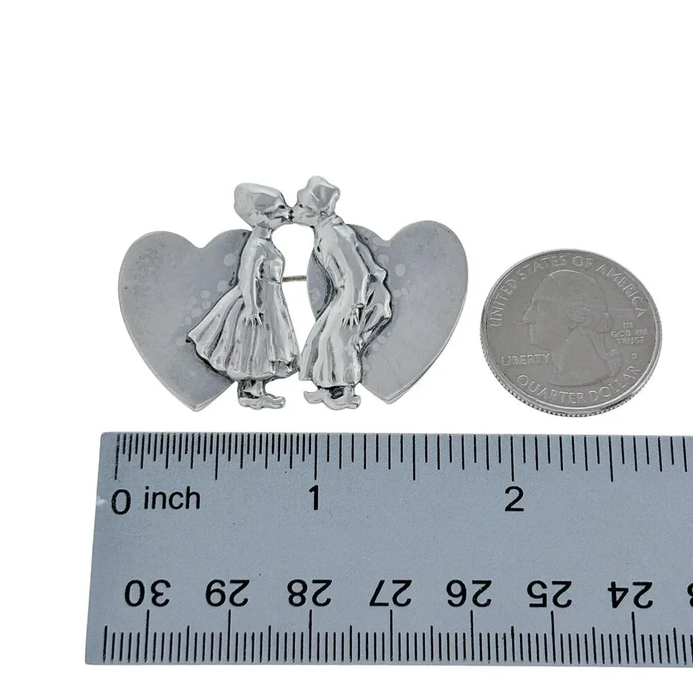 Vintage Sterling Silver 925 Dutch Boy Girl Kissing Double Heart Pin Brooch